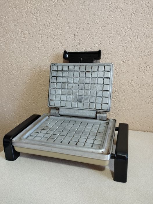 Електровафельниця Еста-2 СРСР