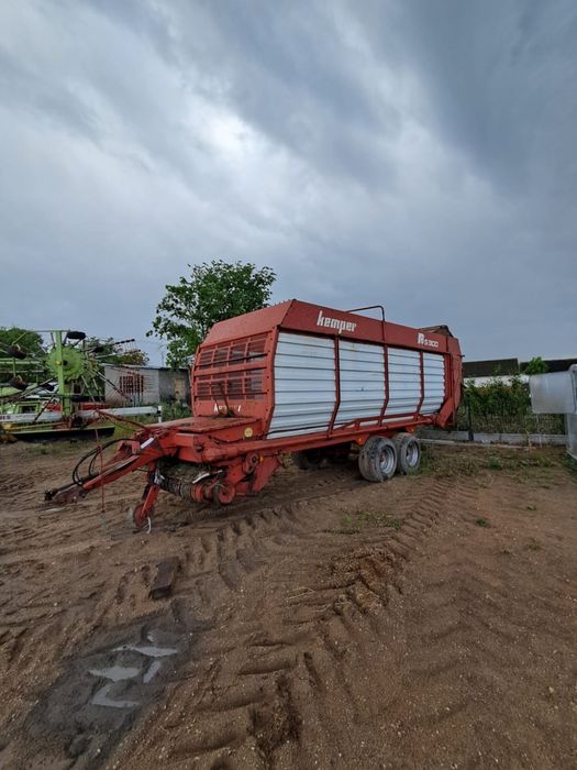 Przyczepa samozbierajaca  kemper , tandem , noze  RS900