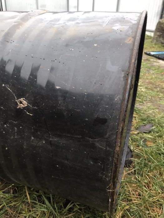 Металева бочка