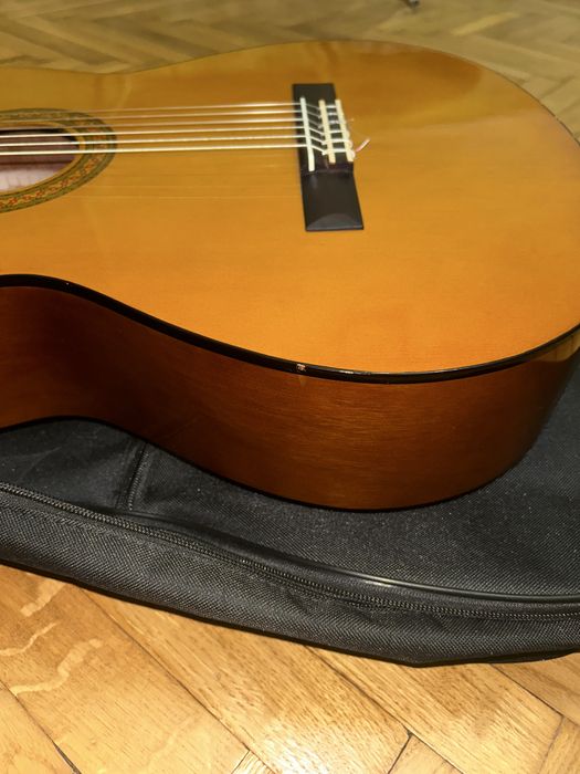 Класична гітара Yamaha C40 + чохол