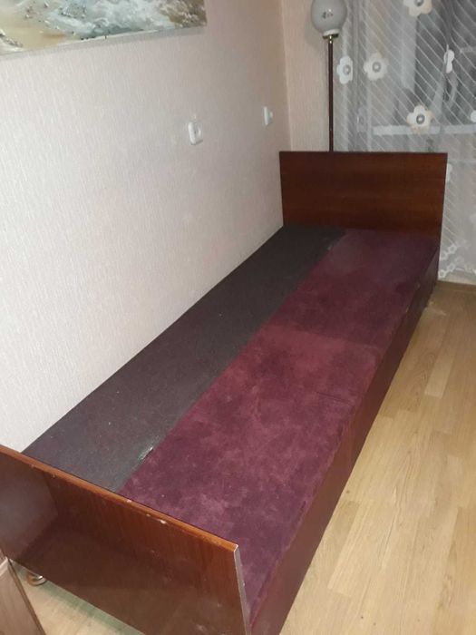 ліжко темне 190  х  73  см