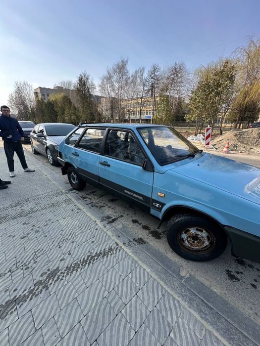 Продам ваз 2109 на ходу