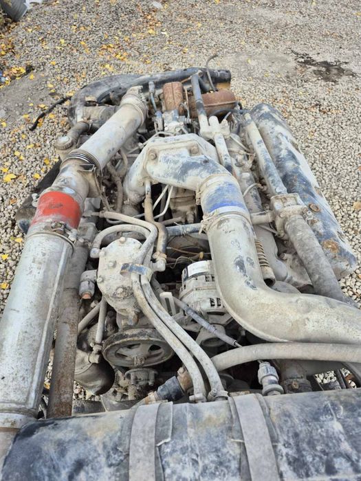 двигатель с грузовой машины  «Маза»