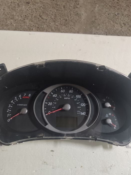 Панель приладів Hyundai Tucson 1 2004-2010 рік  Хюндай Туксон приборка