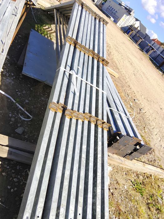 Konstrukcja stalowa z demontażu 6mx5m-270cm