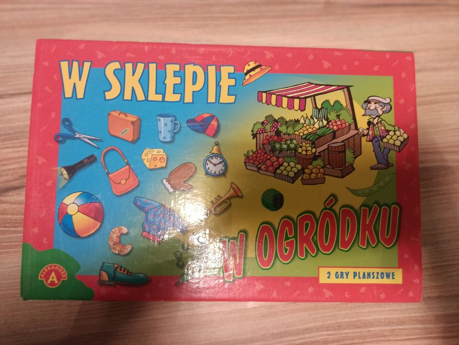 Gra w sklepie w ogródku