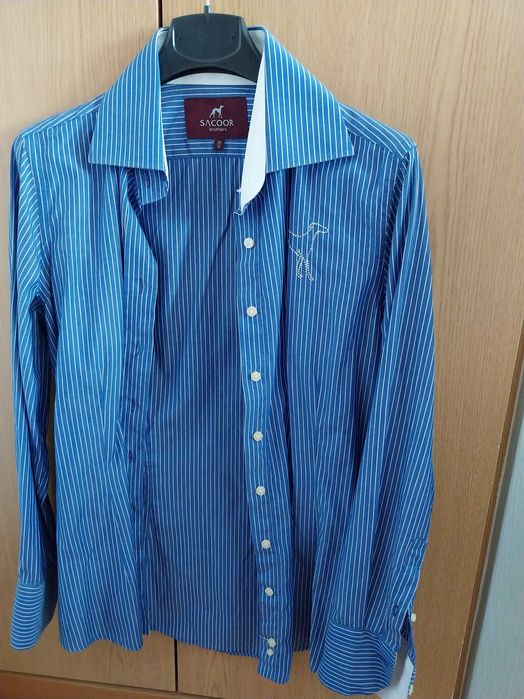 Camisa azul sacoor