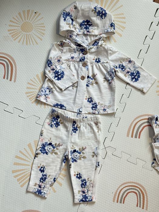 Комплект Carters кофта лосини сукня