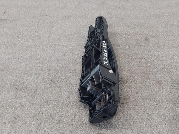 Puxador porta trás esquerdo SKODA Fabia II Hatchback (542, 5J)