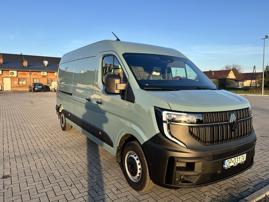 Przeprowadzki, transport mebli, przewóz rzeczy osób bus 24/7