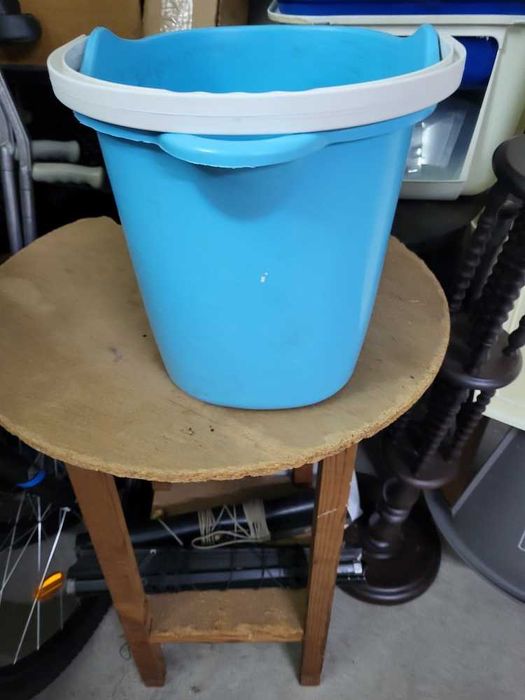 Plastic Bucket435906552728791041