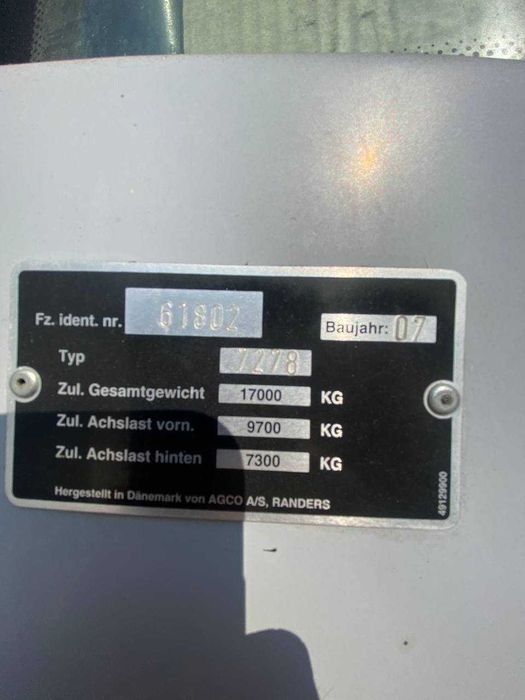 Продам зернозбиральний комбайн Massey Ferguson 7278