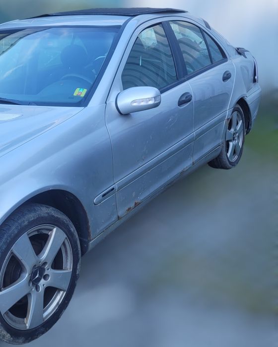Peças: Mercedes-Benz C220 W203