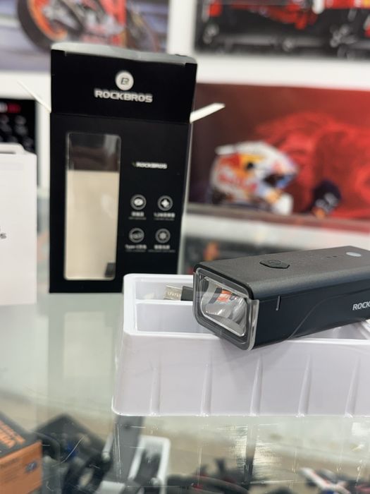 Luz frontal Rockbros nova a estrear,
