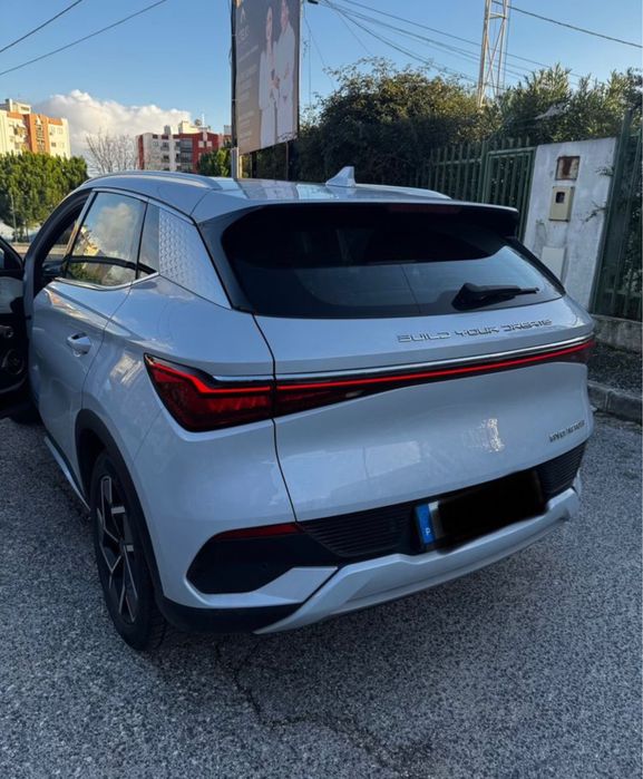 Aluguer de viatura BYD ATTO 3 para atividade TVDE