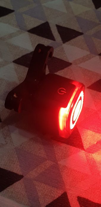Luz traseira para bicicleta MagicShine