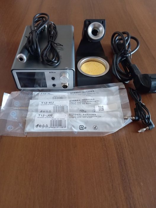 Паяльна станція Aixun T3A Т12 ,245 жала,тримач.