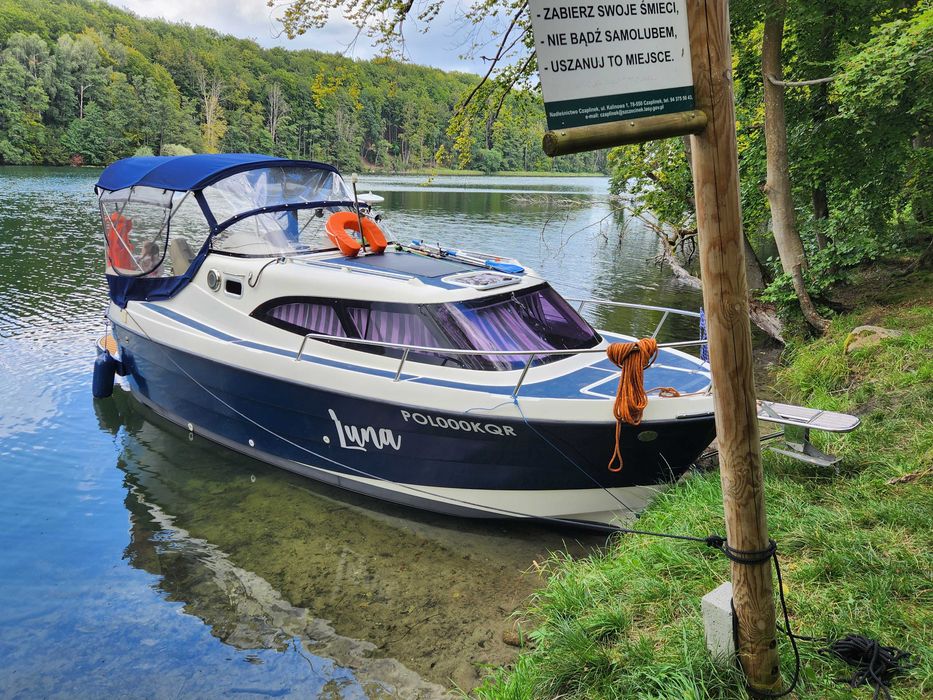 Czarter łodzi motorowej hausboot jezioro Drawskie