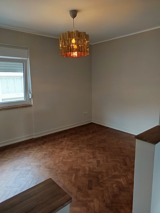 T2 remodelado no centro de Vila Franca de Xira
