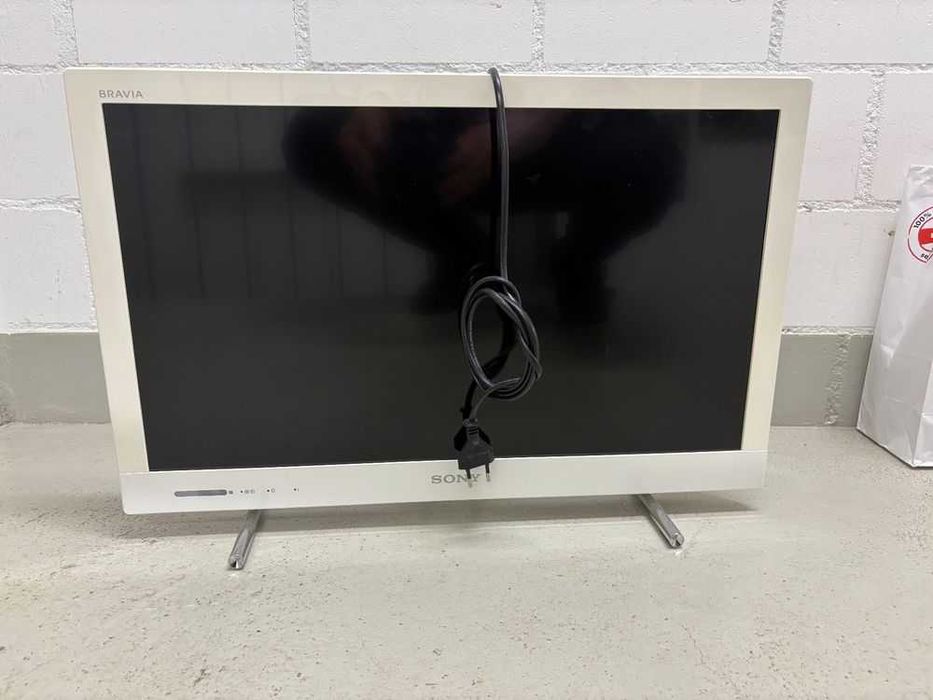 Telewizor Sony 24 cale KDL-24EX320 Full Hd Biały Idealny do kuchni  pokoju
