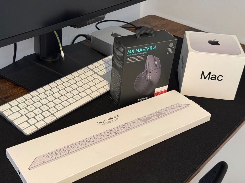 Setup Mac mini M4 16/512gb + acessórios + Monitor 4k 160/320Hz Mini Led