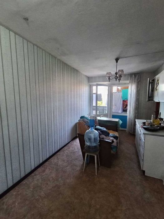 Продаж кімнати в гуртожитку р-н 700річчя, вул. Гоголя 555