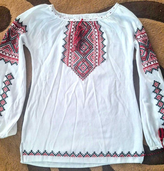Продам вишиванку