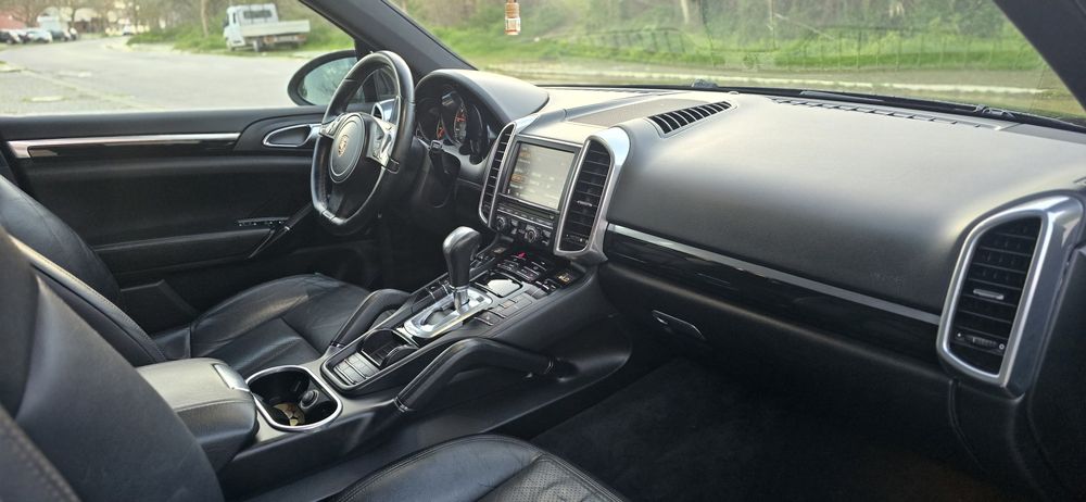 Porsche Cayenne ll S hybrid super preço