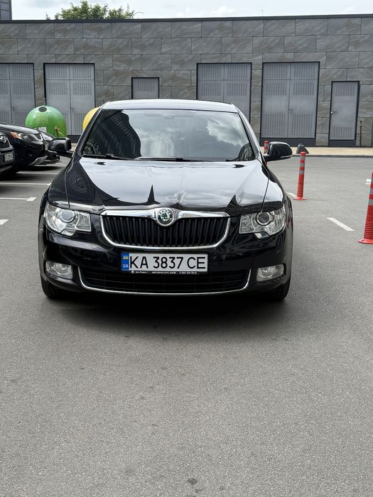 Skoda SuperB 2012