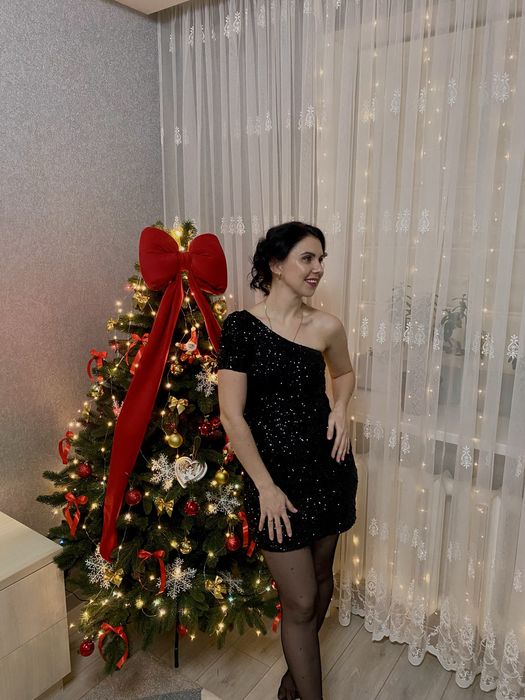 святкова сукня в паєтках new look