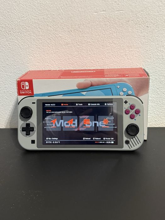 Nintendo Switch Lite Desbloqueada (ler descrição)
