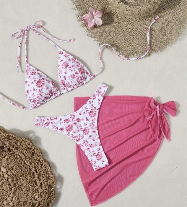 Купальники різні