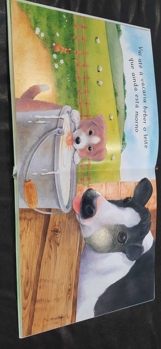 Livro Infantil - "O cachorro brincalhão"