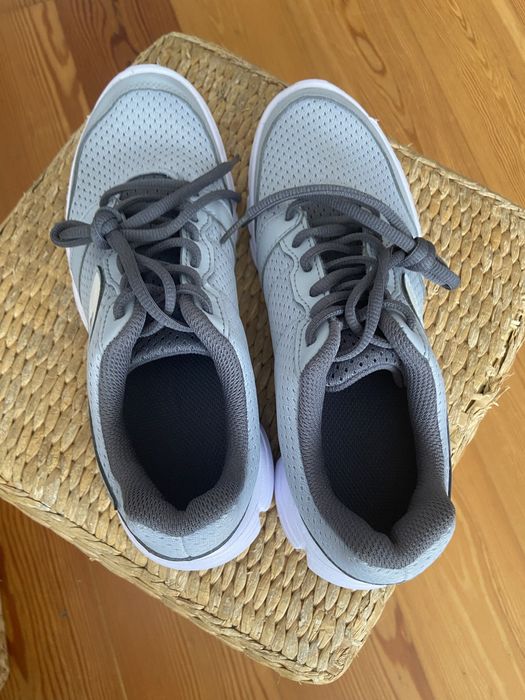 Sapatilhas cinzentas - Decathlon