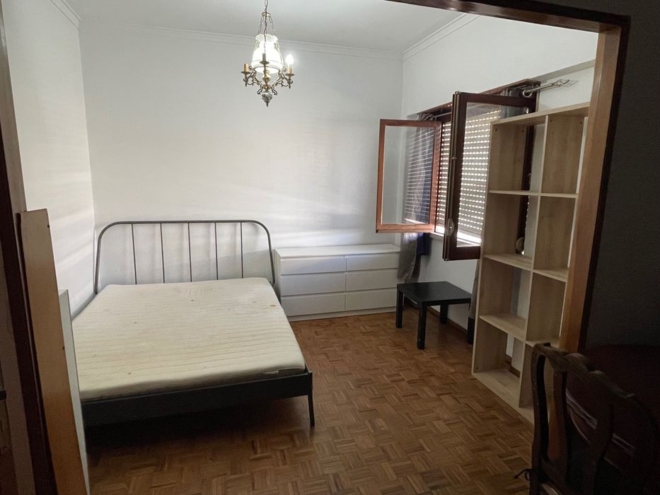 Quarto em odivelas