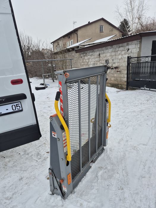 Widna podnośnik wózka inwalidzkiego  dholandia 350kg