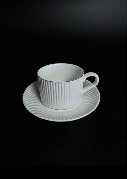 Чайний сервіз на 12 предметів