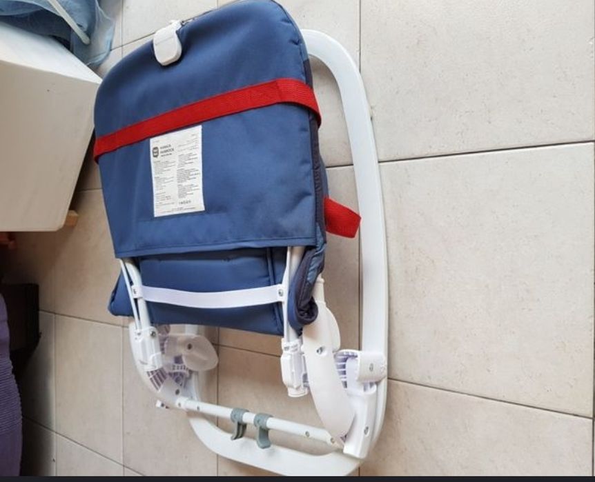 Espreguiçadeira de bebé de viagem e com música e vibração