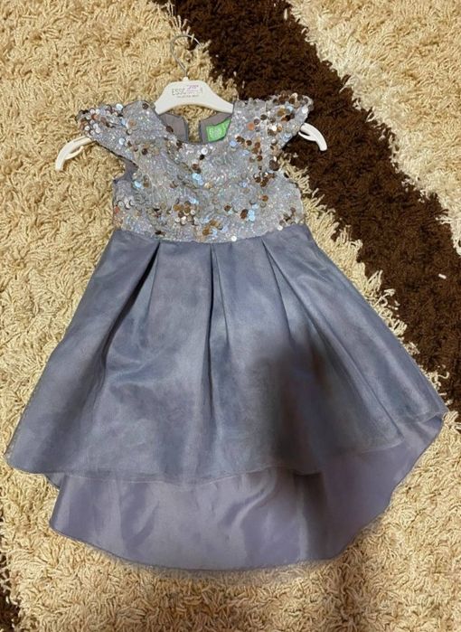 Плаття святкове для принцеси