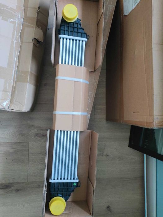 Części samochodowe, nowe i tanio