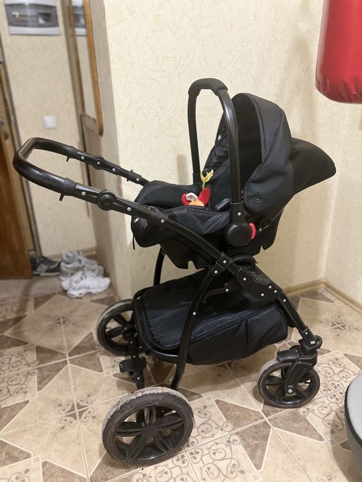 Продам срочно коляску