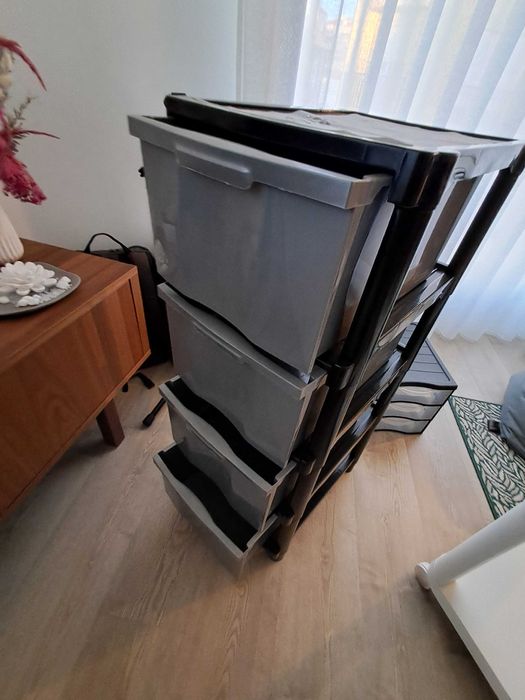 Módulo de arrumação com 4 gavetas preto e cinzento