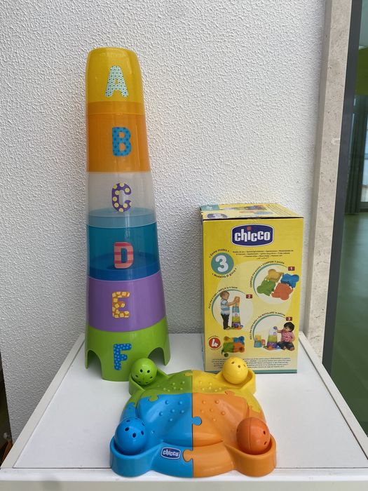 Chicco Stack & Fun Brinquedo educativo Torre + Puzzle + Bolas