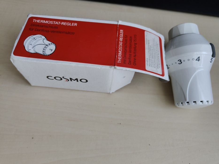 Głowica termostatyczna Cosmo do wkładek zaworowych Danfoss