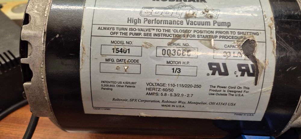 Wysoko wydajna pompa próżniowa Robinair SPX   (Chlodnictwo)