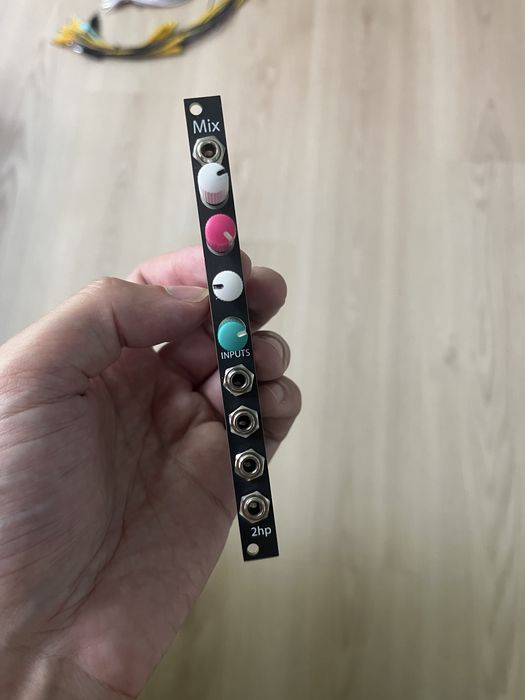 Moduł eurorack 2HP MIX