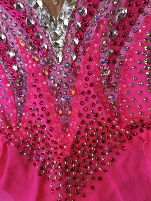 Купальник для виступів з хухожньої гімнастики 98-115