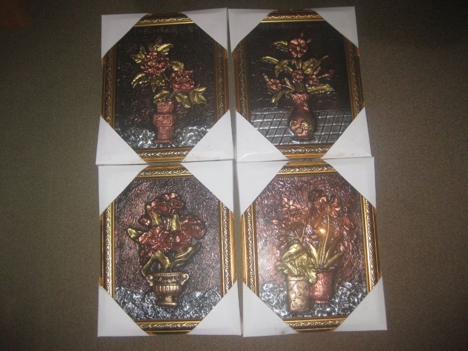 Colecção Completa de 4 Quadros “Flores”/Novos e Embalados!