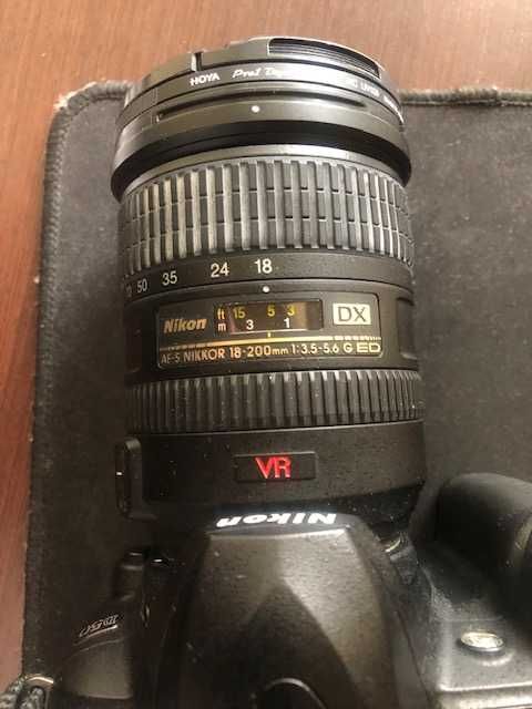 Цифровой фотоаппарат Nikon D50 объектив Nikon AF-S Nikkor 18-200 mm