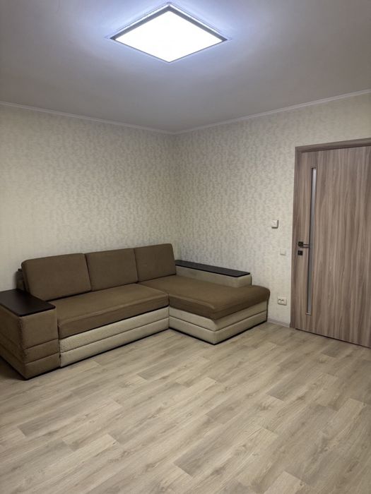 Продам 2-к. квартиру в центрі міста